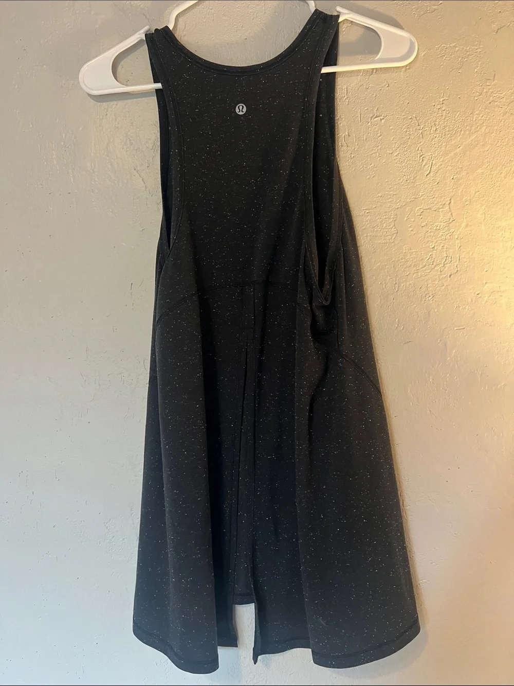 Lululemon Black/white Sleeveless Swing Tank Top - Women's, long